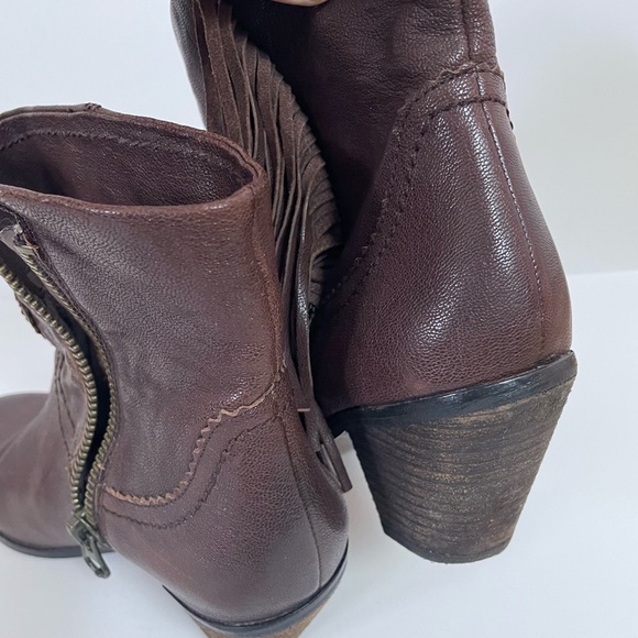 Sam Edelman Boho Fringe Booties Size 9 📿 - Picture 7 of 8